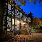 Bertchen - Barrierefrei Mit Suedterrasse Und Carport In Ruhiger Altstadtlage Von Apartamento Ballenstedt
