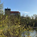 Bertchen - Barrierefrei Mit Suedterrasse Und Carport In Ruhiger Altstadtlage Von Apartamento