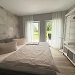 Bertchen - Barrierefrei Mit Suedterrasse Und Carport In Ruhiger Altstadtlage Von Apartamento *
