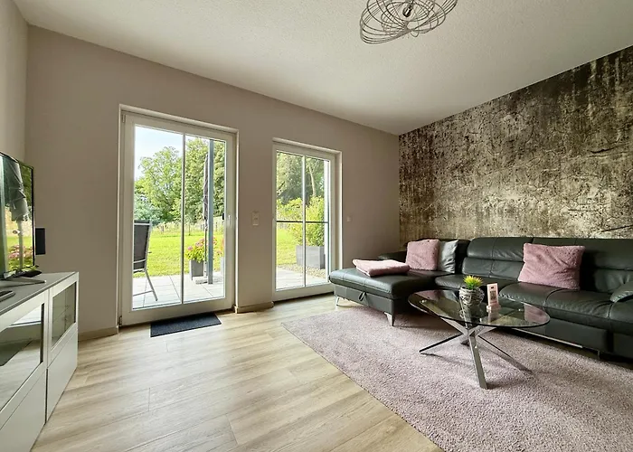 Bertchen - Barrierefrei Mit Suedterrasse Und Carport In Ruhiger Altstadtlage Von