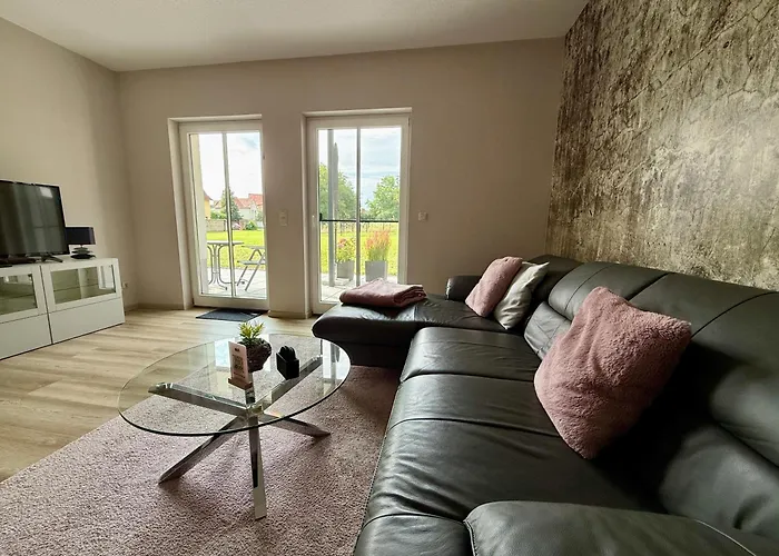 Bertchen - Barrierefrei Mit Suedterrasse Und Carport In Ruhiger Altstadtlage Von 발렌슈테트