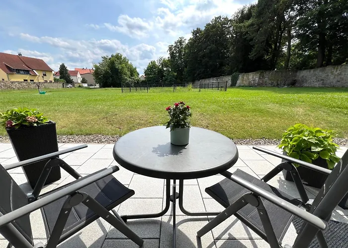 Bertchen - Barrierefrei Mit Suedterrasse Und Carport In Ruhiger Altstadtlage Von * Ballenstedt